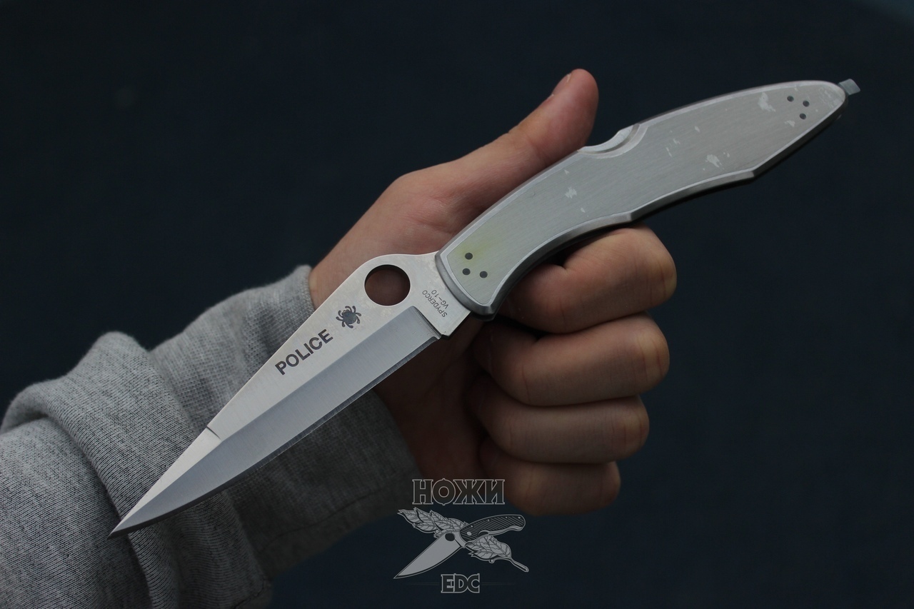 Складной нож Spyderco Police C07P c клинком из стали VG-10, рукоять ...