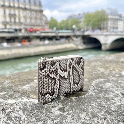 Мини-кошелек Aven из кожи питона натурального цвета