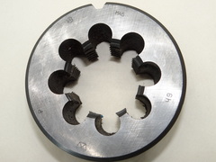 Плашка М45х4,5 (основной шаг) 6h d=90мм