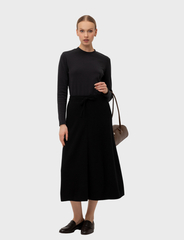 Лонгслив VERY NEAT