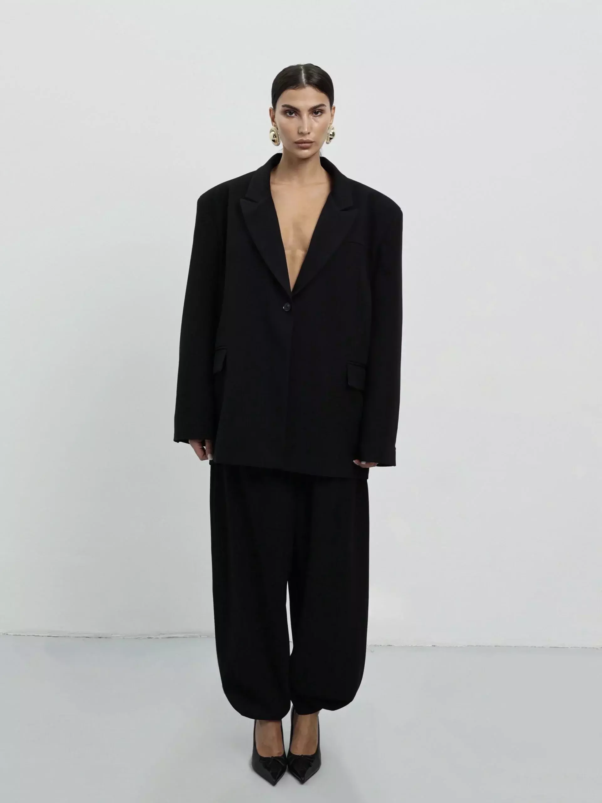 Пиджак оверсайз с объемными плечами, Черный