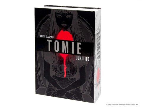 Tomie: Complete Deluxe Edition