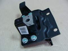 подушка двигателя левая Geely Х7 до 2016  1016003006