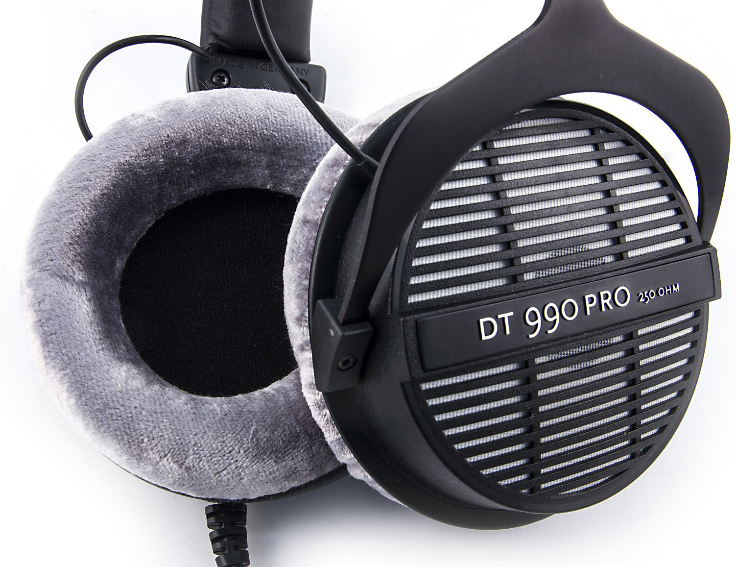 Beyerdynamic 5 35000 250 96 DT 990 PRO 459038 Guitarget