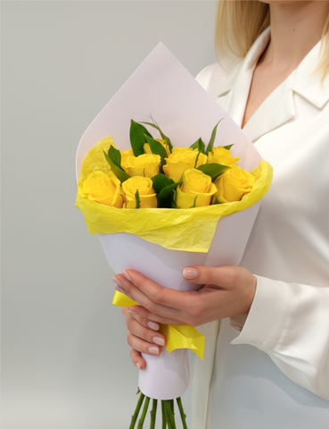 Букет из 11 желтых роз