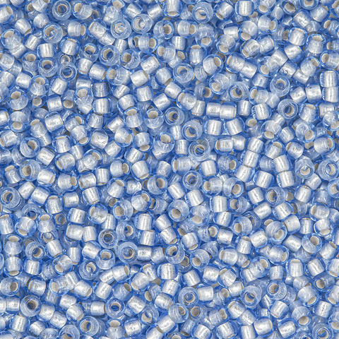 Японский бисер TOHO Round 11/0 (№33F), с внутренним серебрением, прозрачный матовый