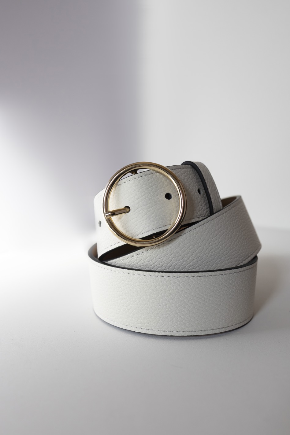 Ремень из фактурной кожи, 35 мм, молочный