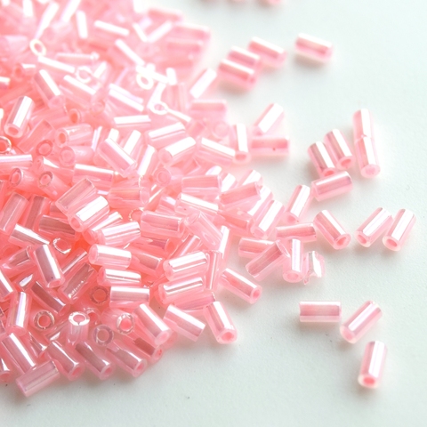 Стеклярус Тохо 3 мм 0145 светло-розовый перл