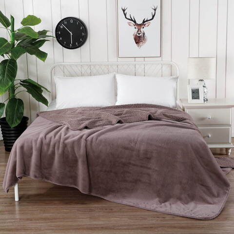 Покрывало 220x240 Sofi De MarkO Аурелия цвета мокко