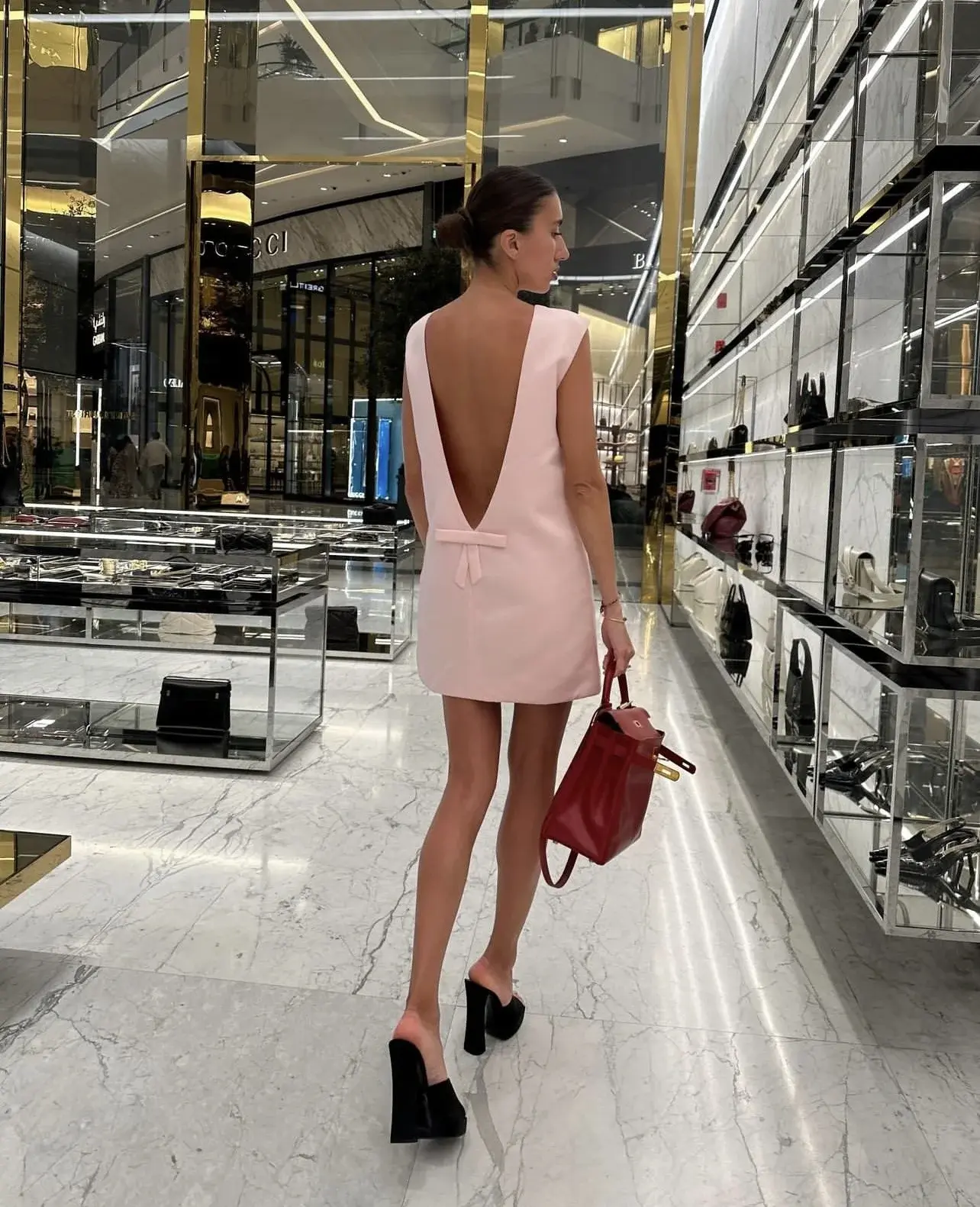 Платье мини с бантами