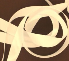 Лента сатиновая, ш. 2,5 см, айвори