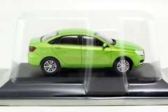 Lada Vesta 2015 green 1:43 DeAgostini Auto Legends New Era #1