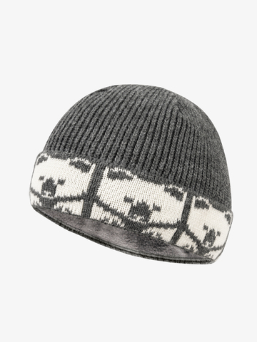 Утеплённая шапка «7 Русских Медведей» с флисовой подкладкой, серого цвета с белым рисунком