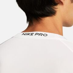 Термобелье Nike Pro Dri-FIT Tight Short-Sleeve Fitness Top - white