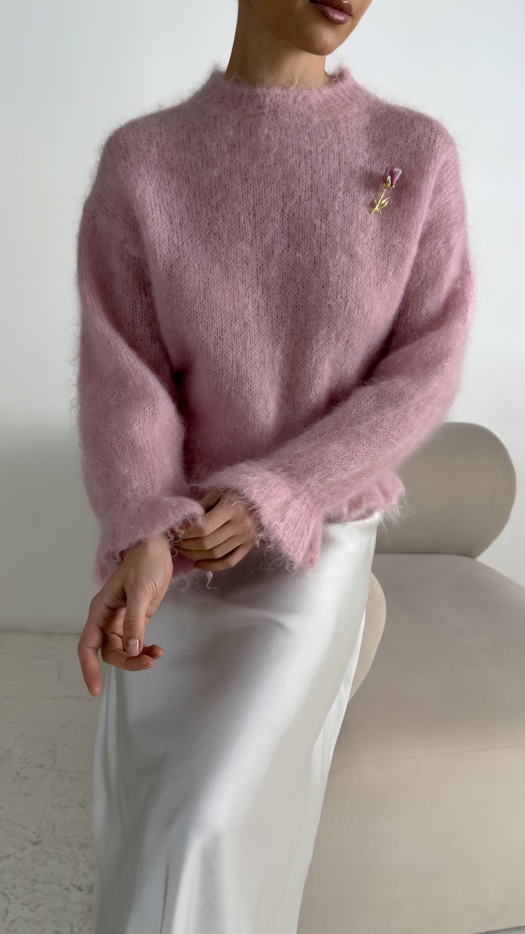 Свитер с оборочками из пряжи с kid мохером