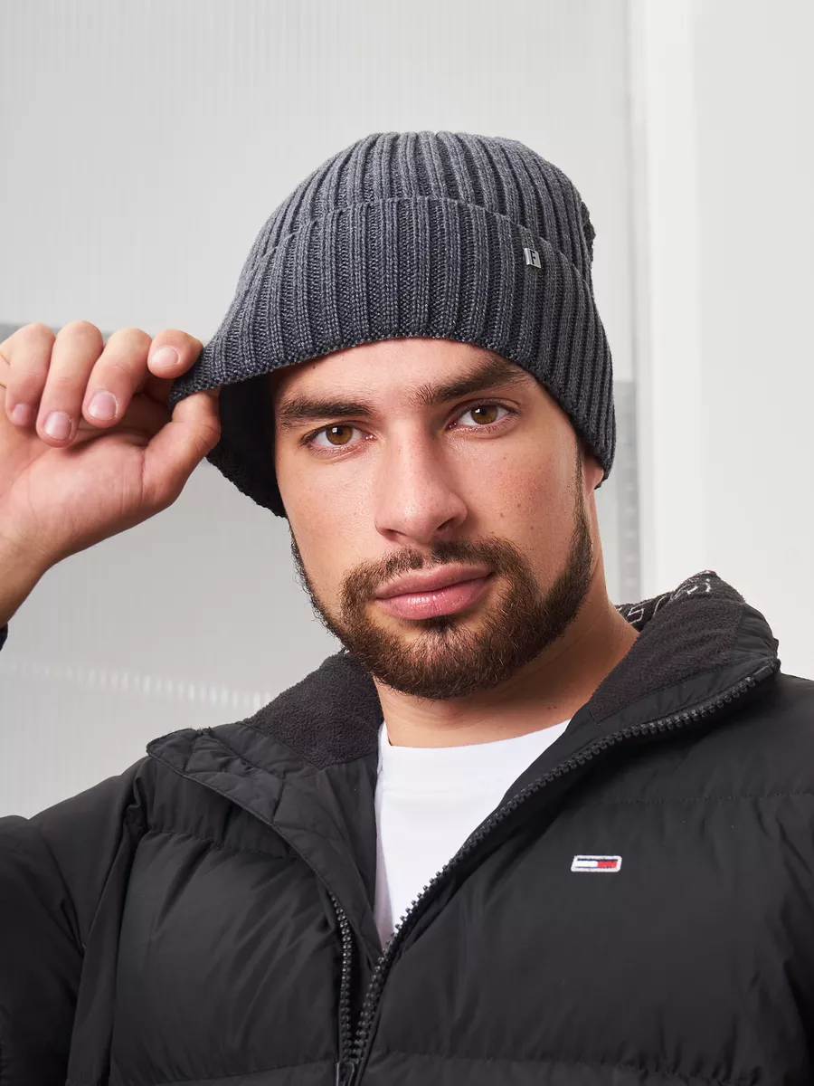 Шапка зимняя на флисе вязаная бини