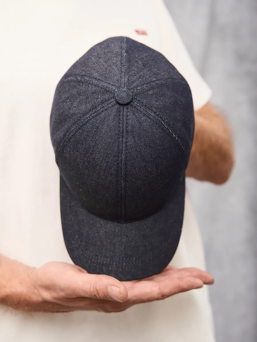 Кепка летняя джинсовая