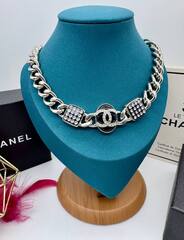 Колье/чокер цепь с логотипом CHANEL