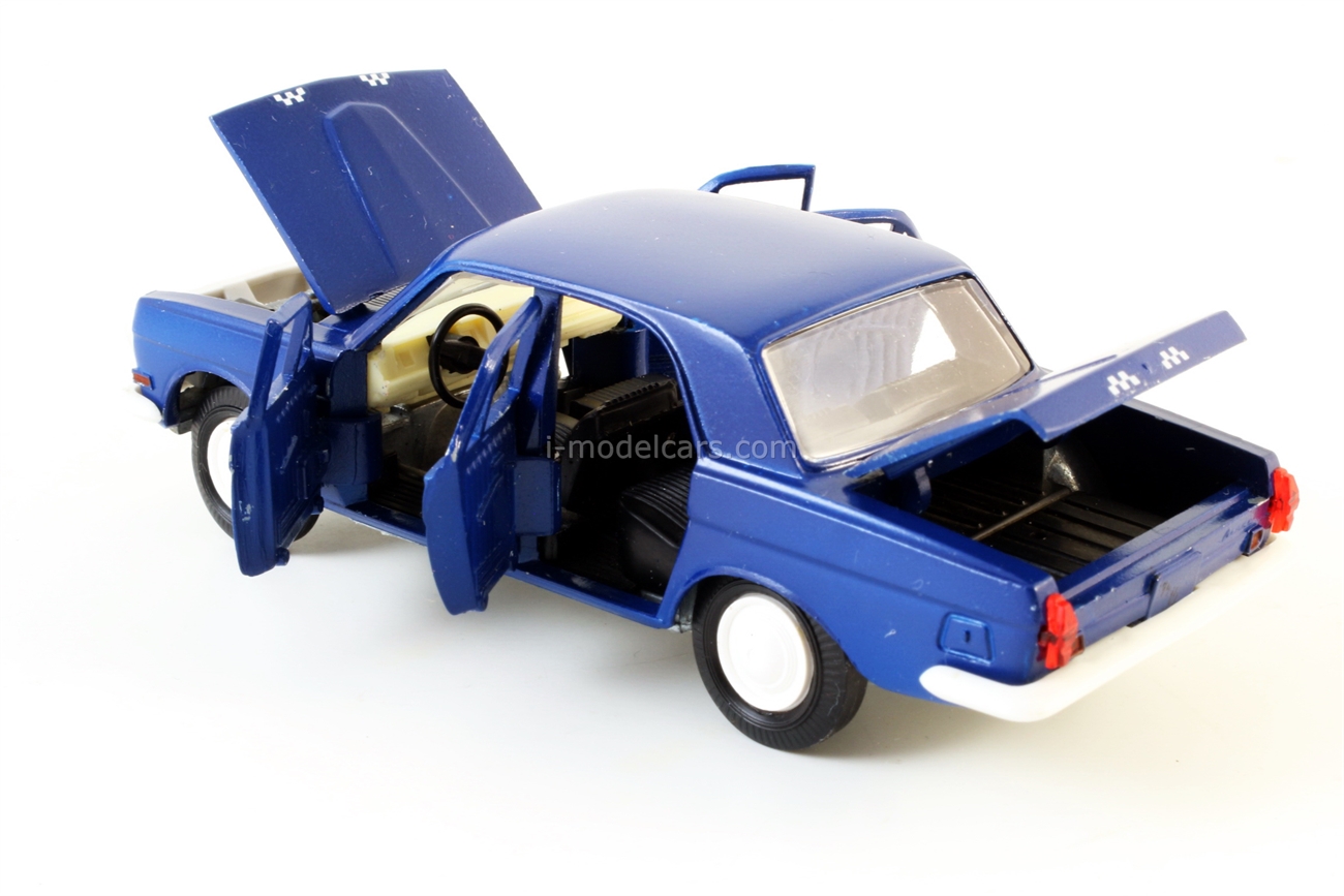 MODEL CARS GAZ-24 Volga Taxi Agat Mossar Tantal 1:43