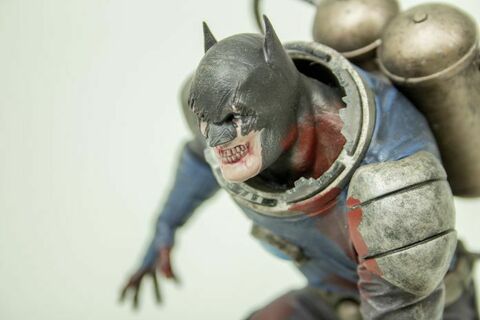 DC Галерея Бэтмен Комикс фигурка героя