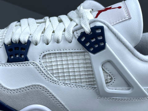 Nike SB x Air Jordan 4 'Navy' 