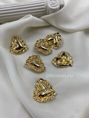 Пуговица золотистая в форме воздушного сердца