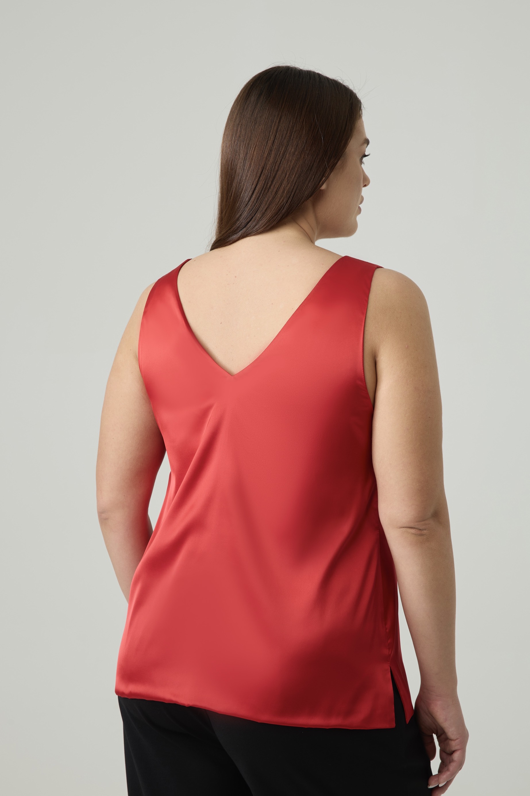 Топ двухслойный на широких бретелях, красный