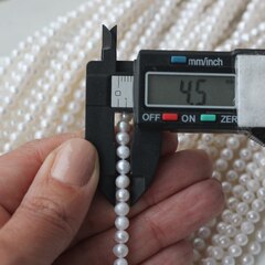 Жемчуг натуральный речной, приплюснутый, 4,5-5 мм, 1 нить, Ж006