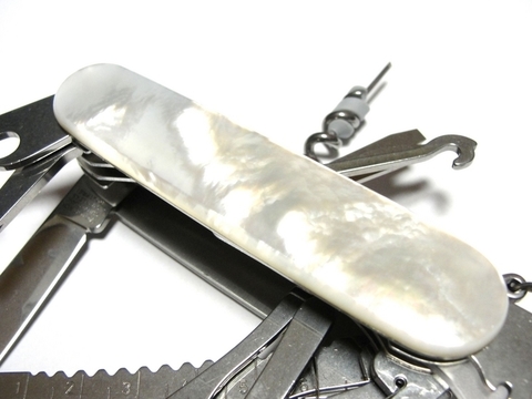 Нож складной SwissChamp Victorinox (1.6791.68)