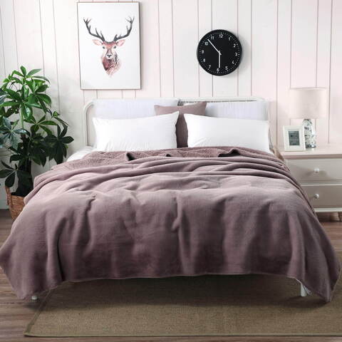 Покрывало 220x240 Sofi De MarkO Аурелия цвета мокко