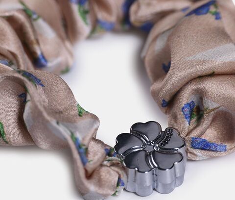 Резинка для волос Mollen Первоцвет пудровая