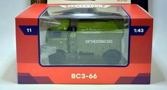 GAZ-66 VSZ-66 water alcohol refueller 1:43 Legendary trucks USSR #11
