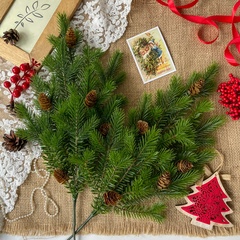 Еловая ветка с шишками искусственная, декор зимний, рождественский, 1 ветка, 36 см