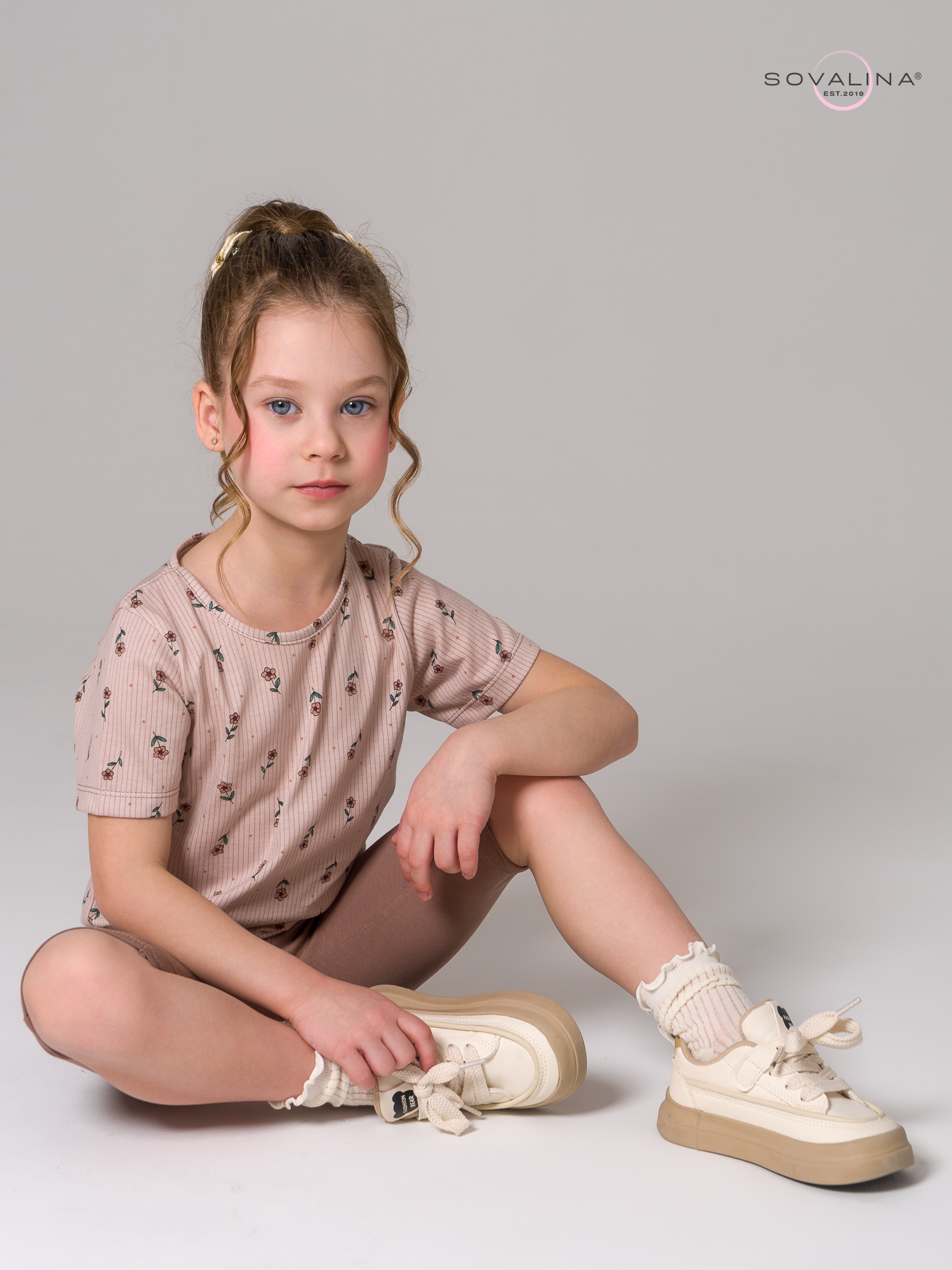 Костюм Актив полосатые цветочки-тауп