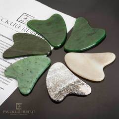 Скребок Гуаша. Зелёный нефрит.