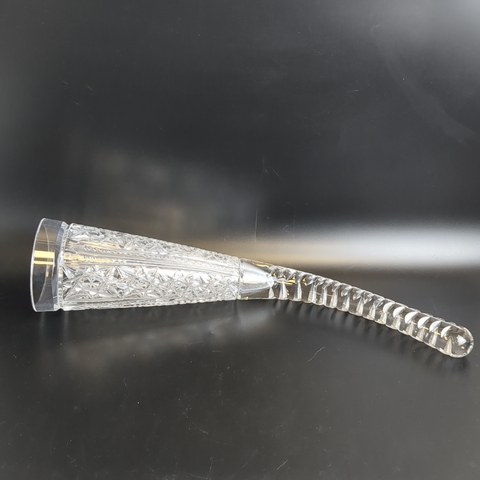 Рог изобилия хрустальный, кубок для вина алмазная грань, геометрический орнамент, 39.5 см, винтаж СССР 1970-1990 гг