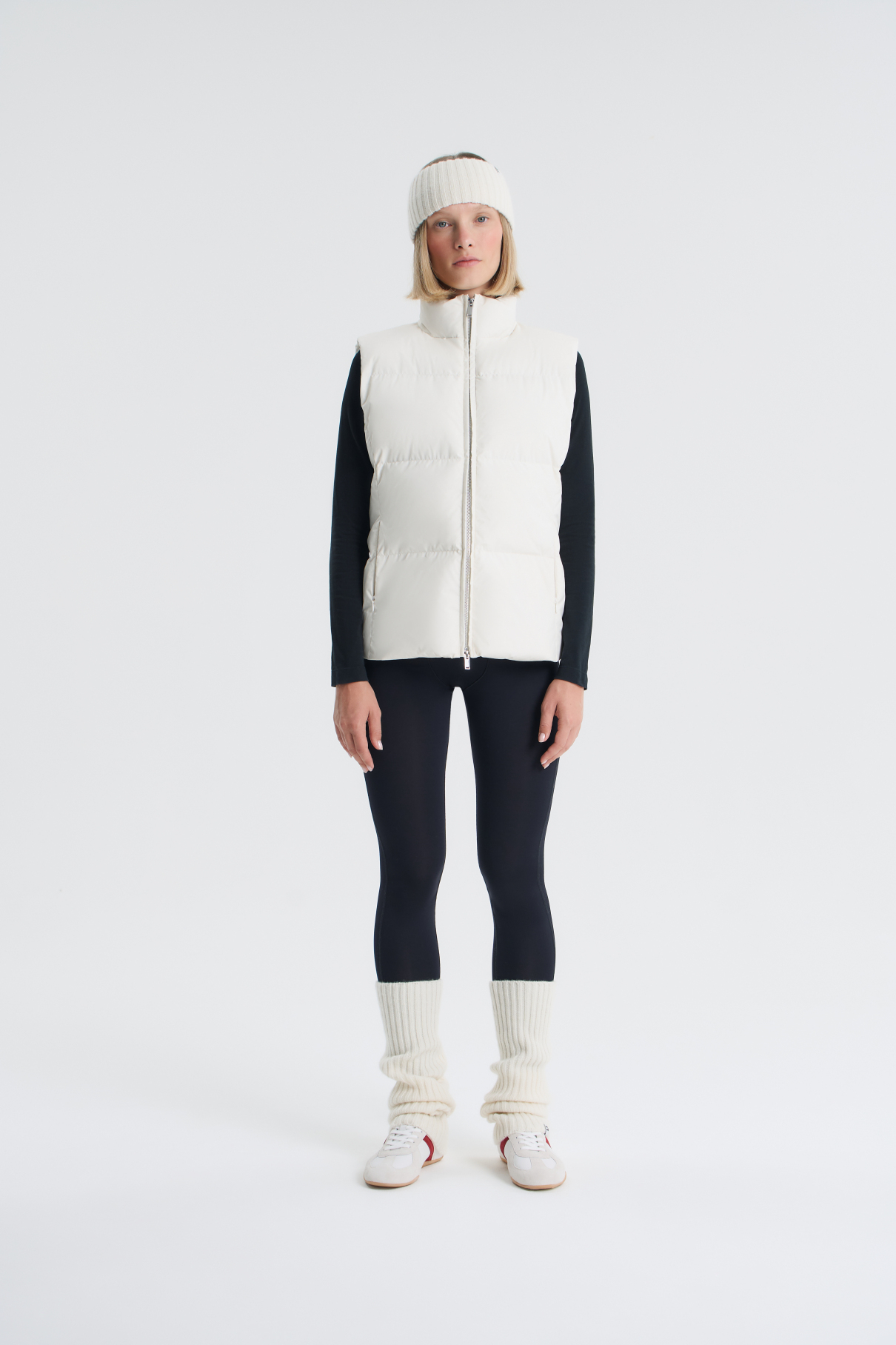 Жилет пуховый Lily