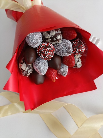 Букет из клубники в шоколаде 