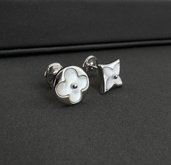 Серьги пусеты SUN & STAR коллекция LV white VGOLD