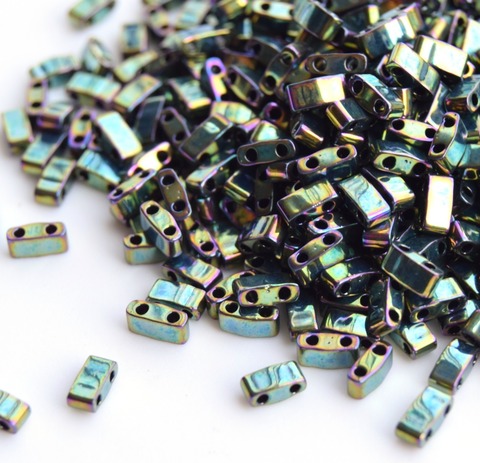 HTL-0468 Metallic Green Iris