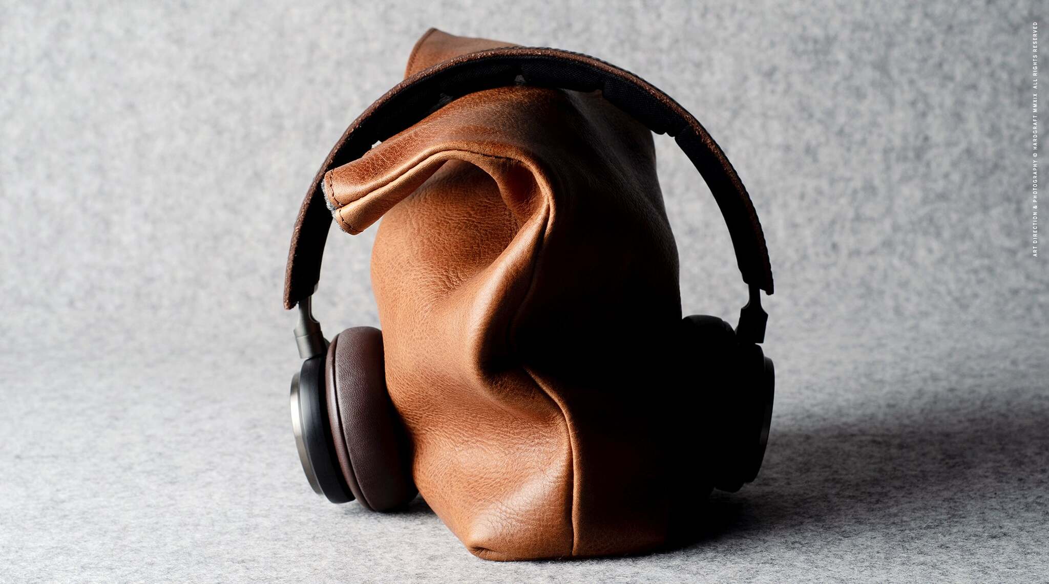 Hard Graft Session Headphone Case Classic — чехол для наушников