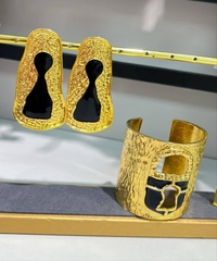 Серьги замочная скважина style SCHIAPARELLI золото/черная эмаль