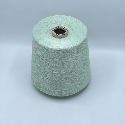 Бобинная пряжа,Cotton combed, 2540м. 100%Хлопок, Светло-зеленый(604), 39039