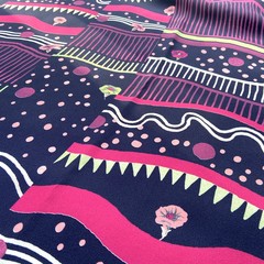 Ткань кади  абстрактный принт в сливовом цвете 3343