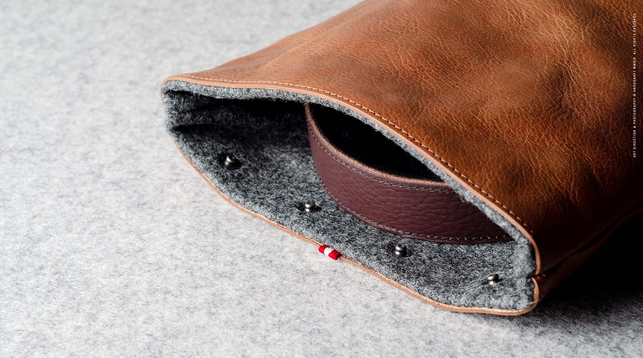 Hard Graft Session Headphone Case Classic — чехол для наушников