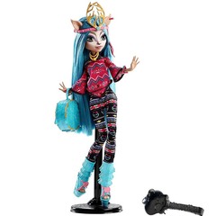 Изи Даунденсер. Студенты по обмену