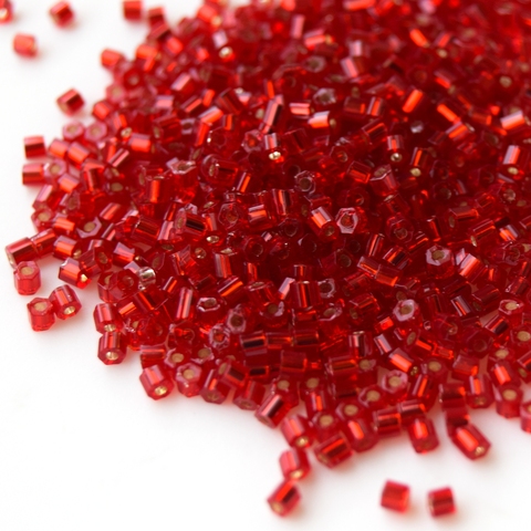 Бисер Тохо Hexagon 11/0 0025С красный