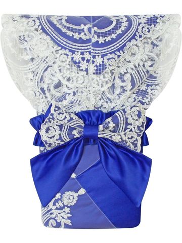 Зимний конверт-одеяло на выписку "Роскошный" (синий с белым кружевом) без пледа