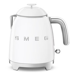 Чайник мини 0.8л Smeg Стиль 50-х годов белый