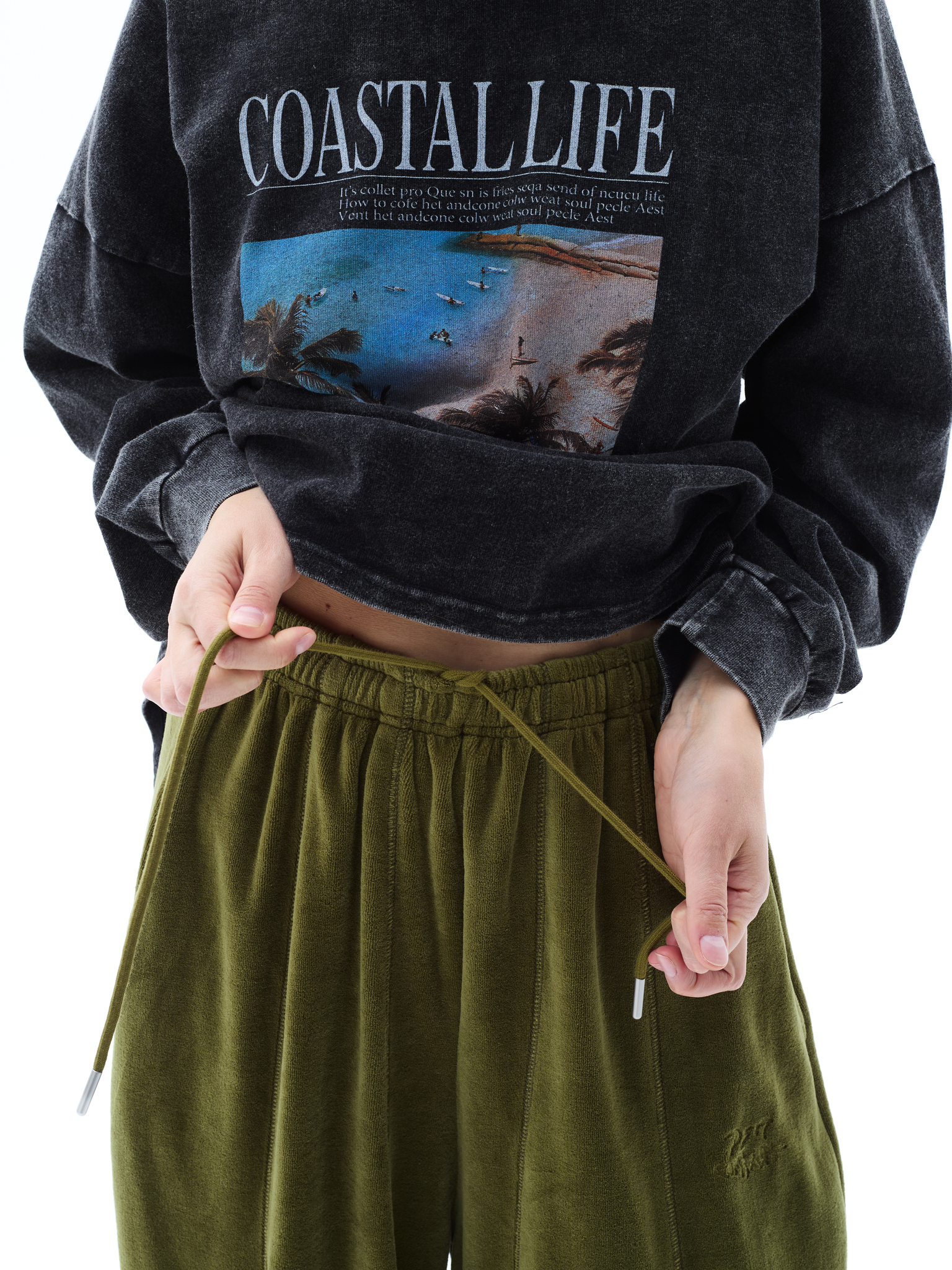 Зеленые спортивные брюки из велюра